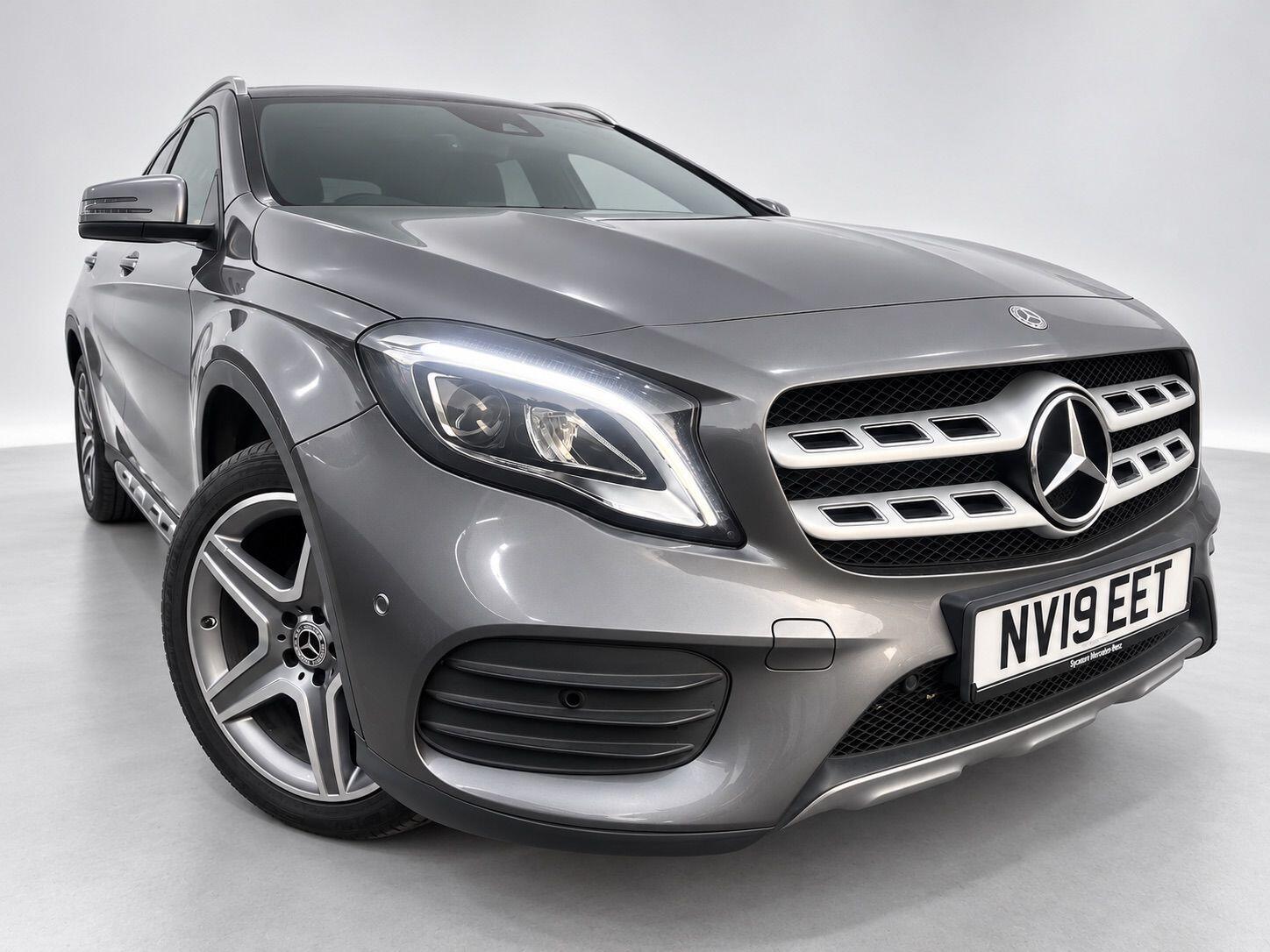 Mercedes-Benz Gla view 5