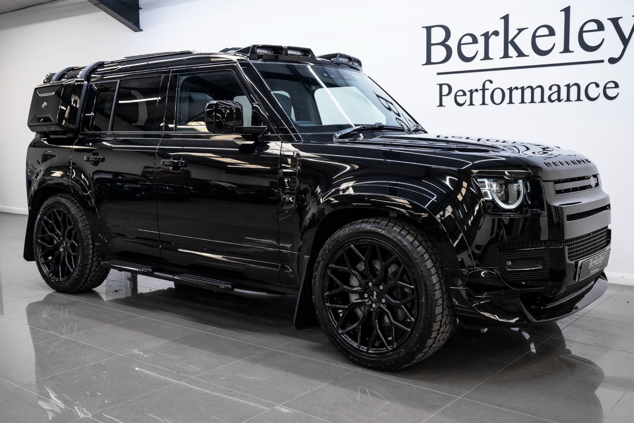 Land Rover Defender view 6