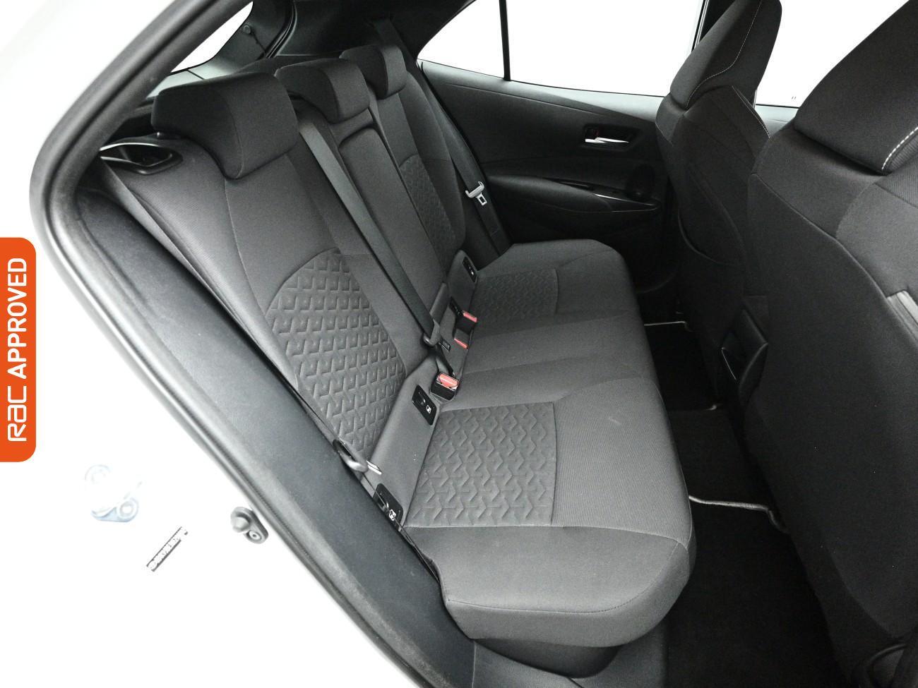 Toyota Corolla view 13
