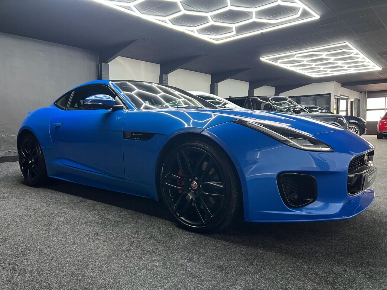 Jaguar F-Type view 16