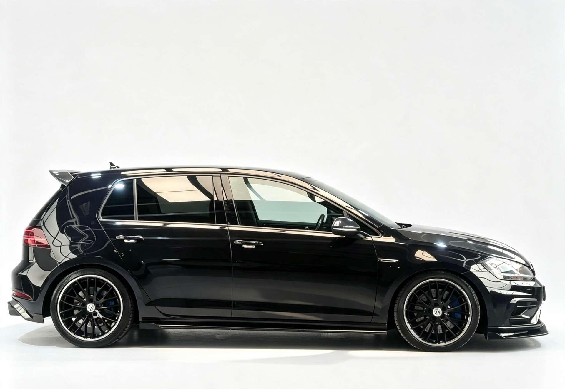Volkswagen Golf view 13