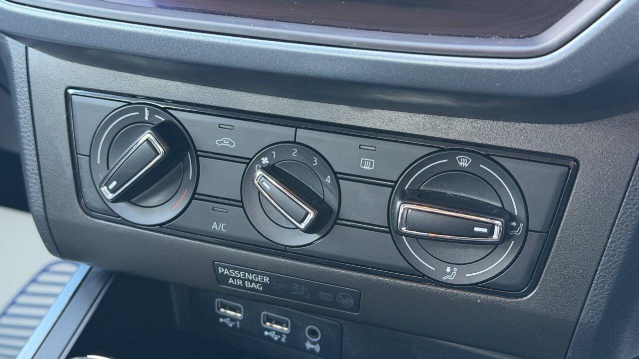 Seat Arona view 25