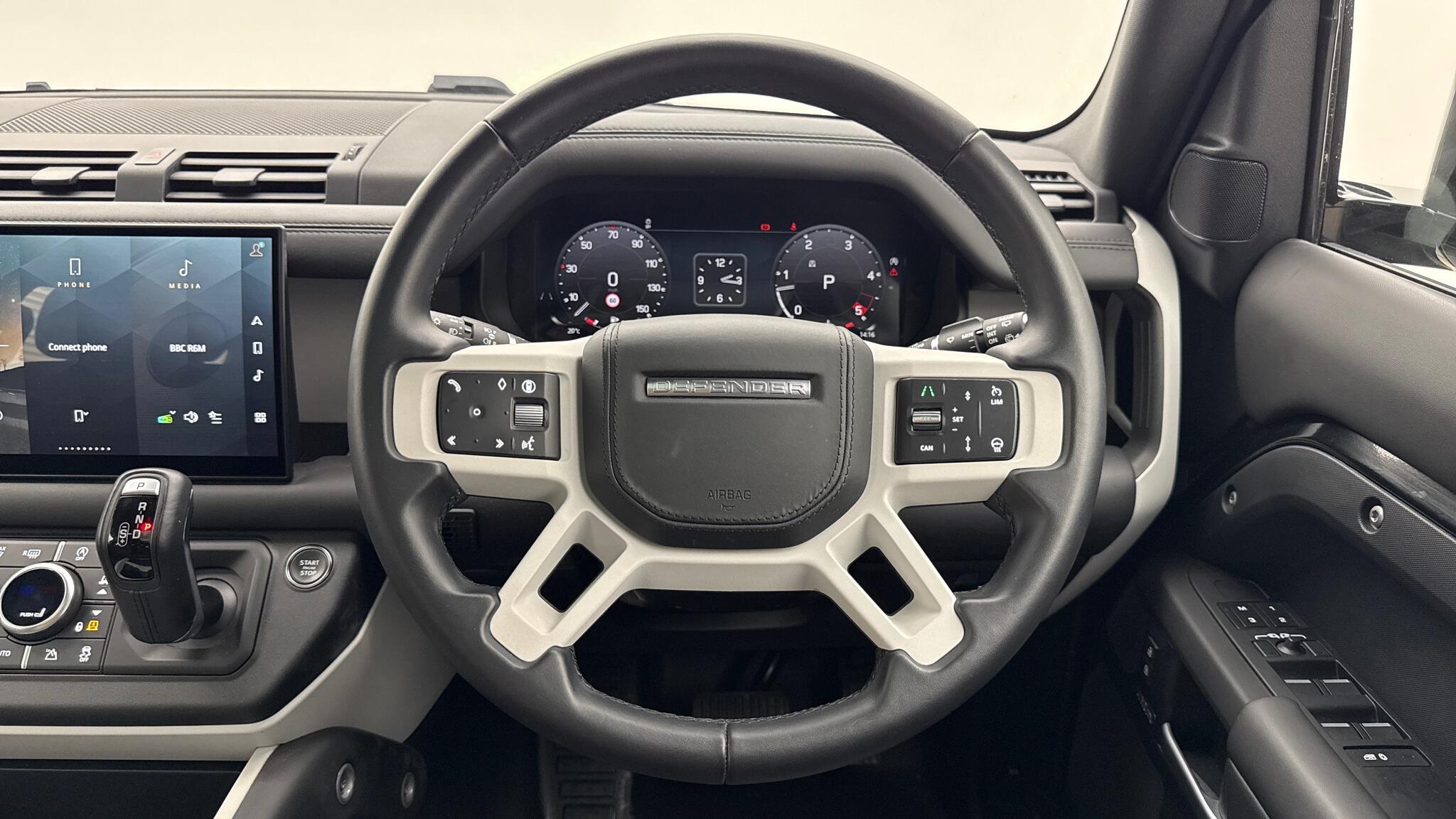 Land Rover Defender view 15