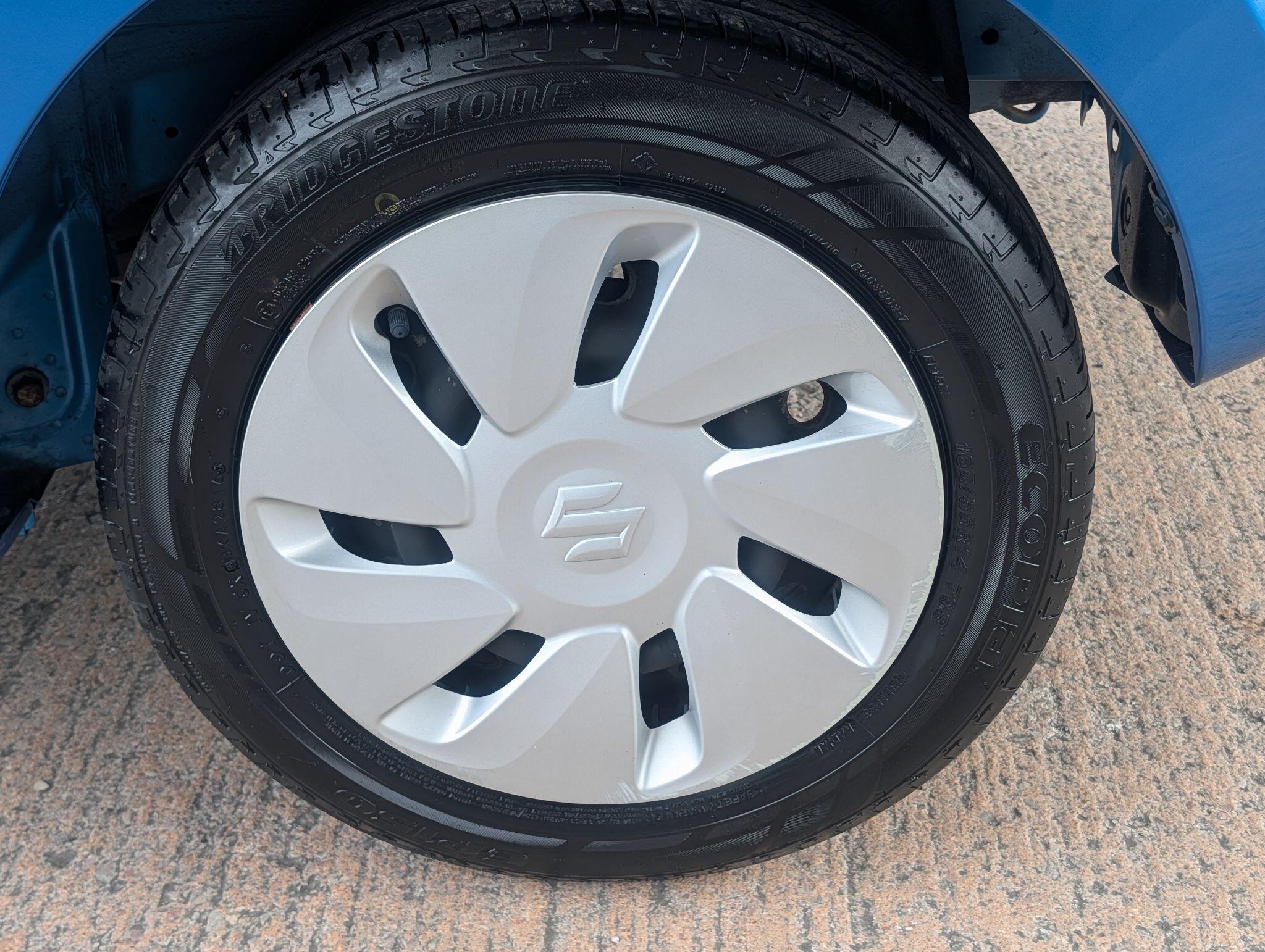 Suzuki Celerio view 16