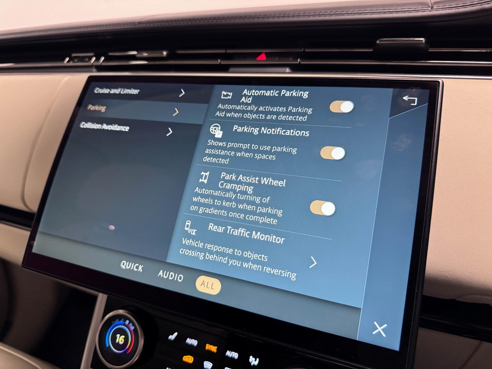Land Rover Range Rover view 86