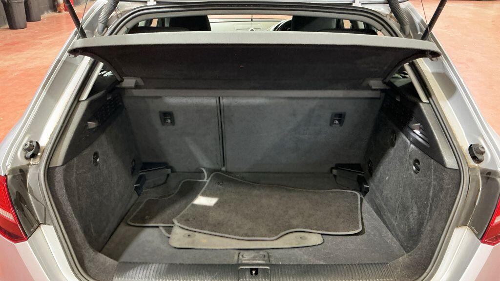 Audi A3 view 14