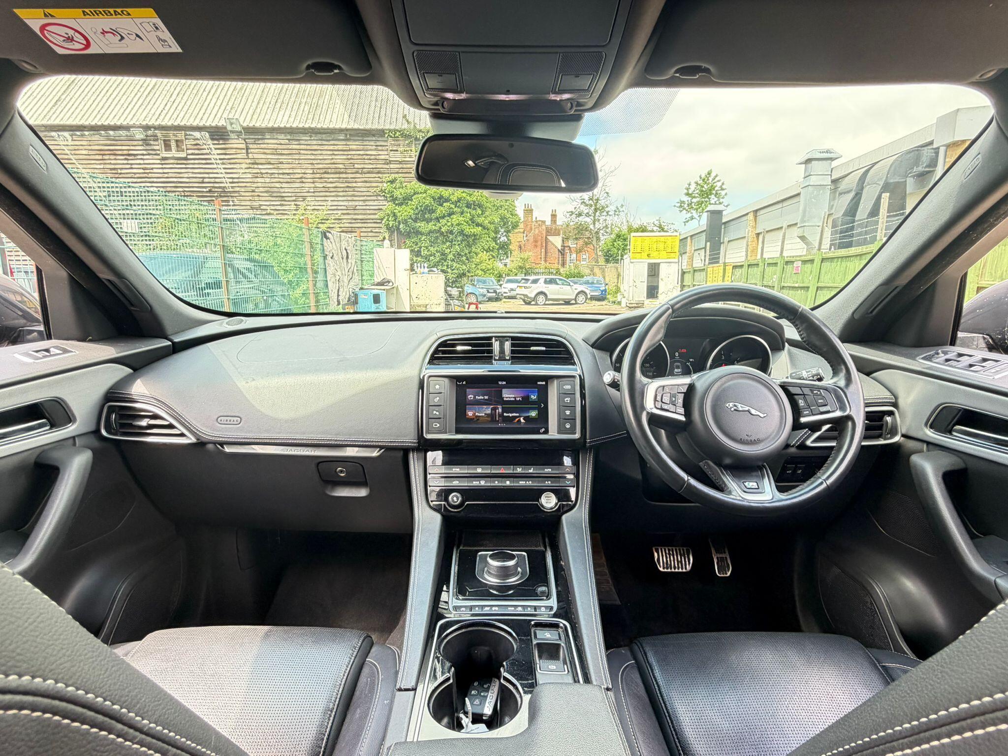 Jaguar F-Pace view 20