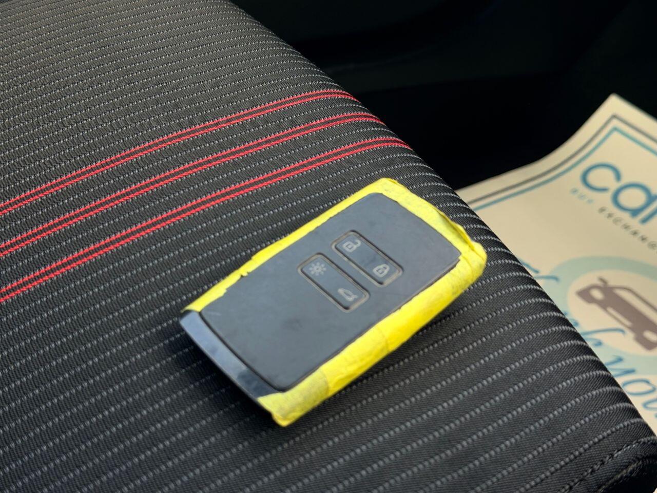Renault Clio view 56