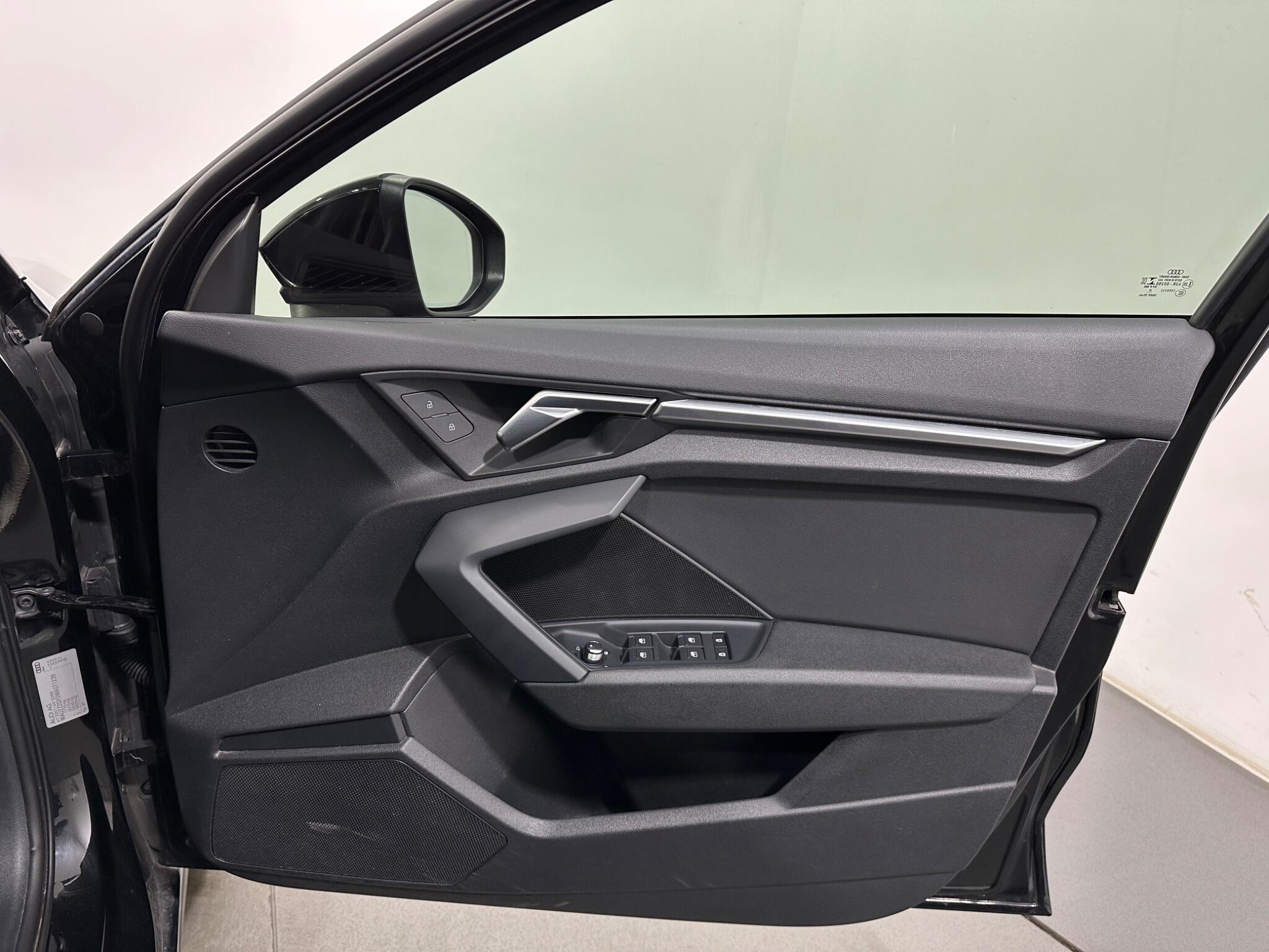 Audi A3 view 33