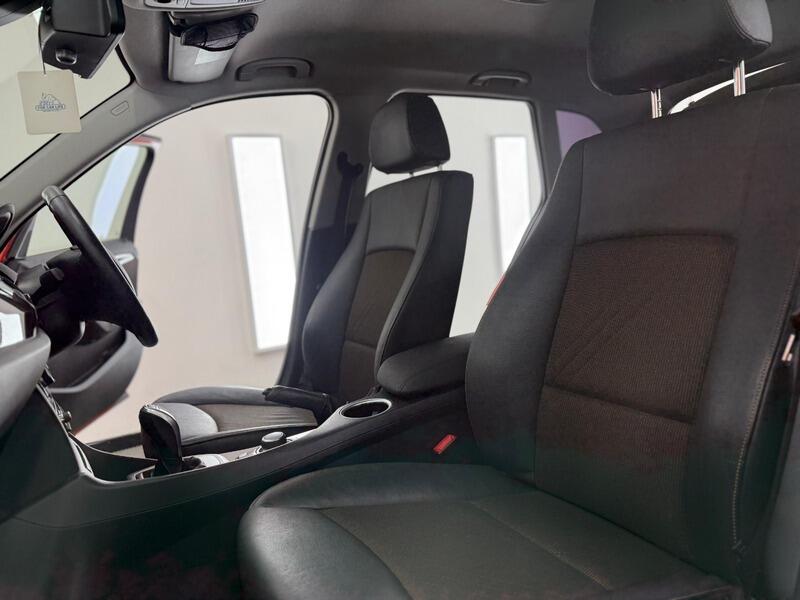 2013 BMW X1 image 19
