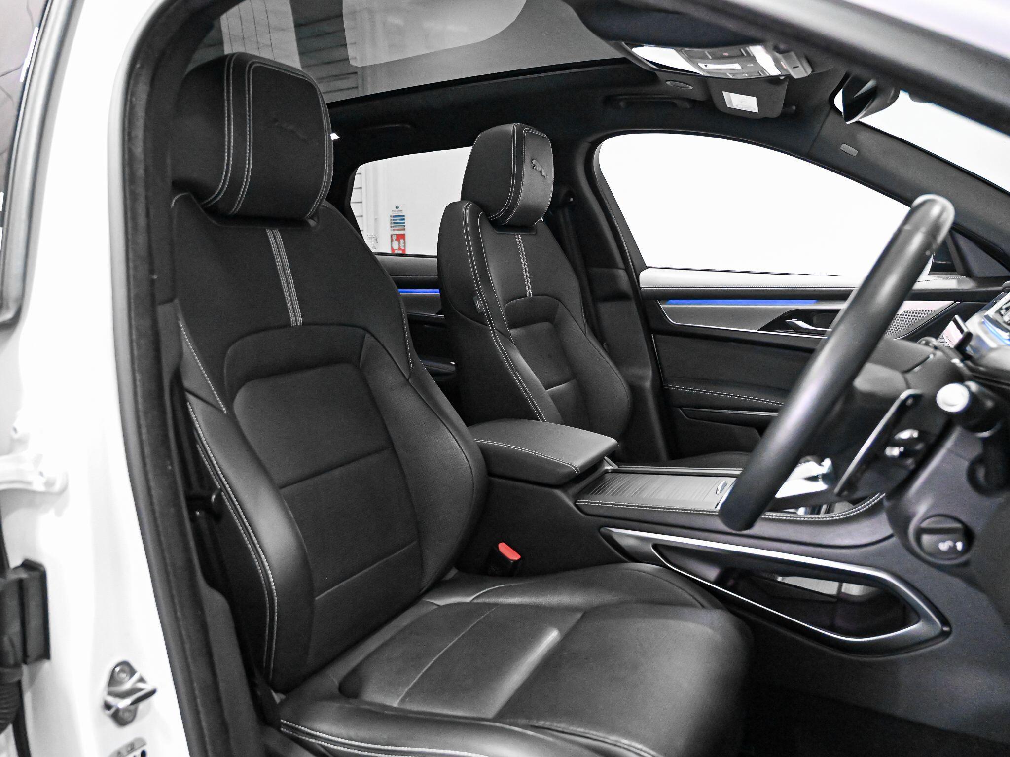 Jaguar F-Pace view 3