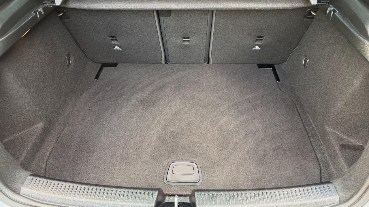 Mercedes-Benz A-Class view 31