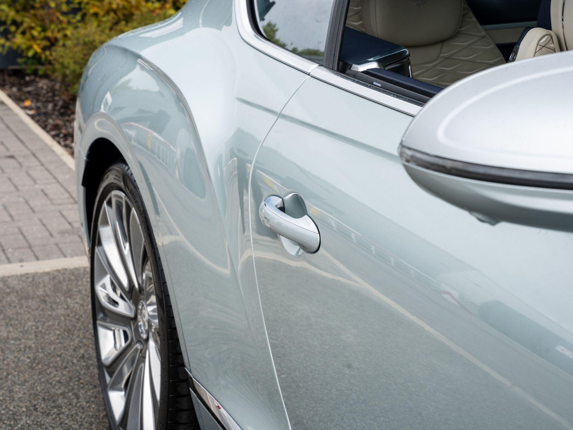 Bentley Continental view 36