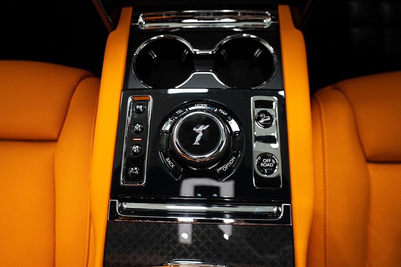Rolls-Royce Cullinan view 10