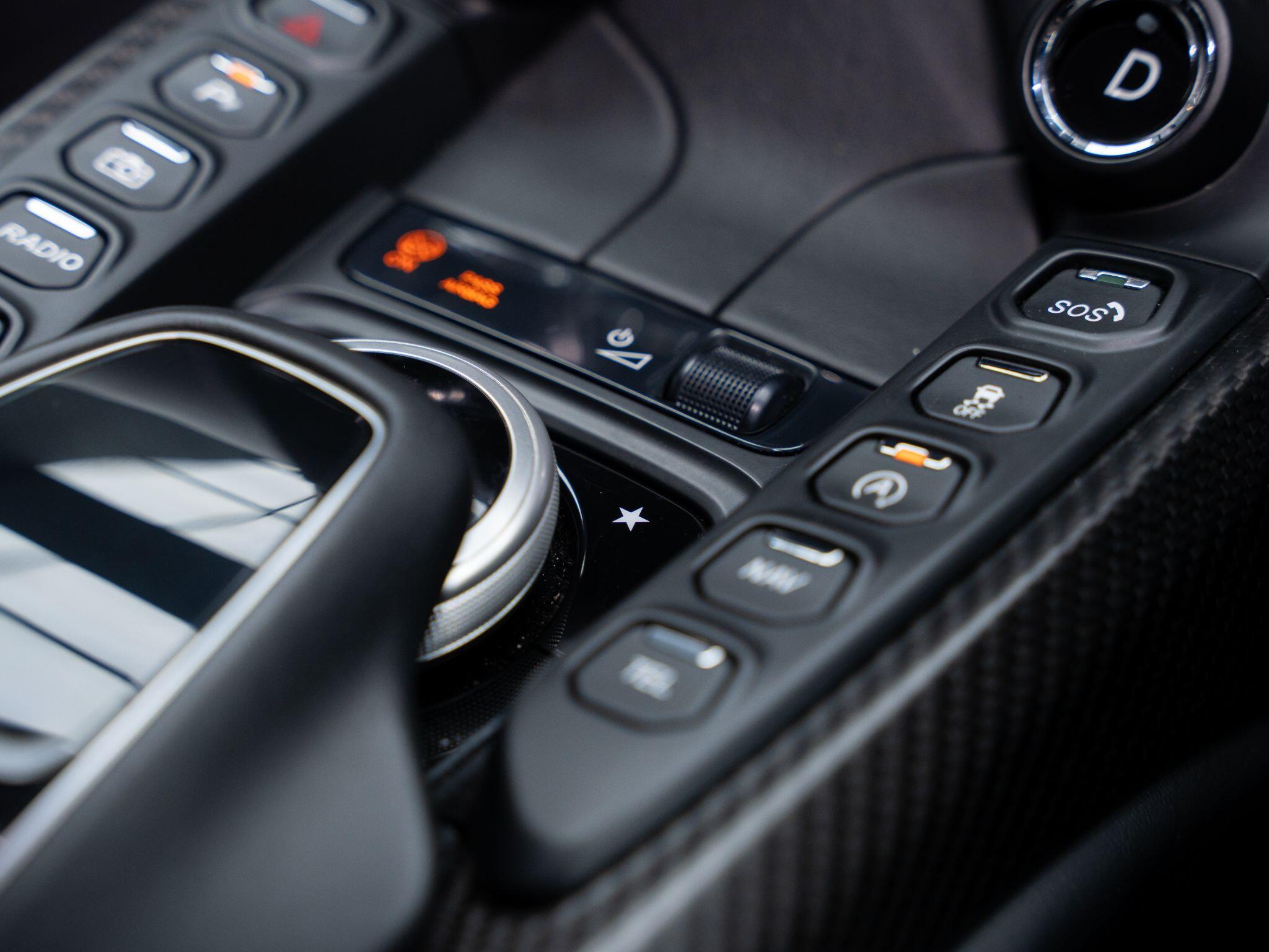 Aston Martin Vantage view 20