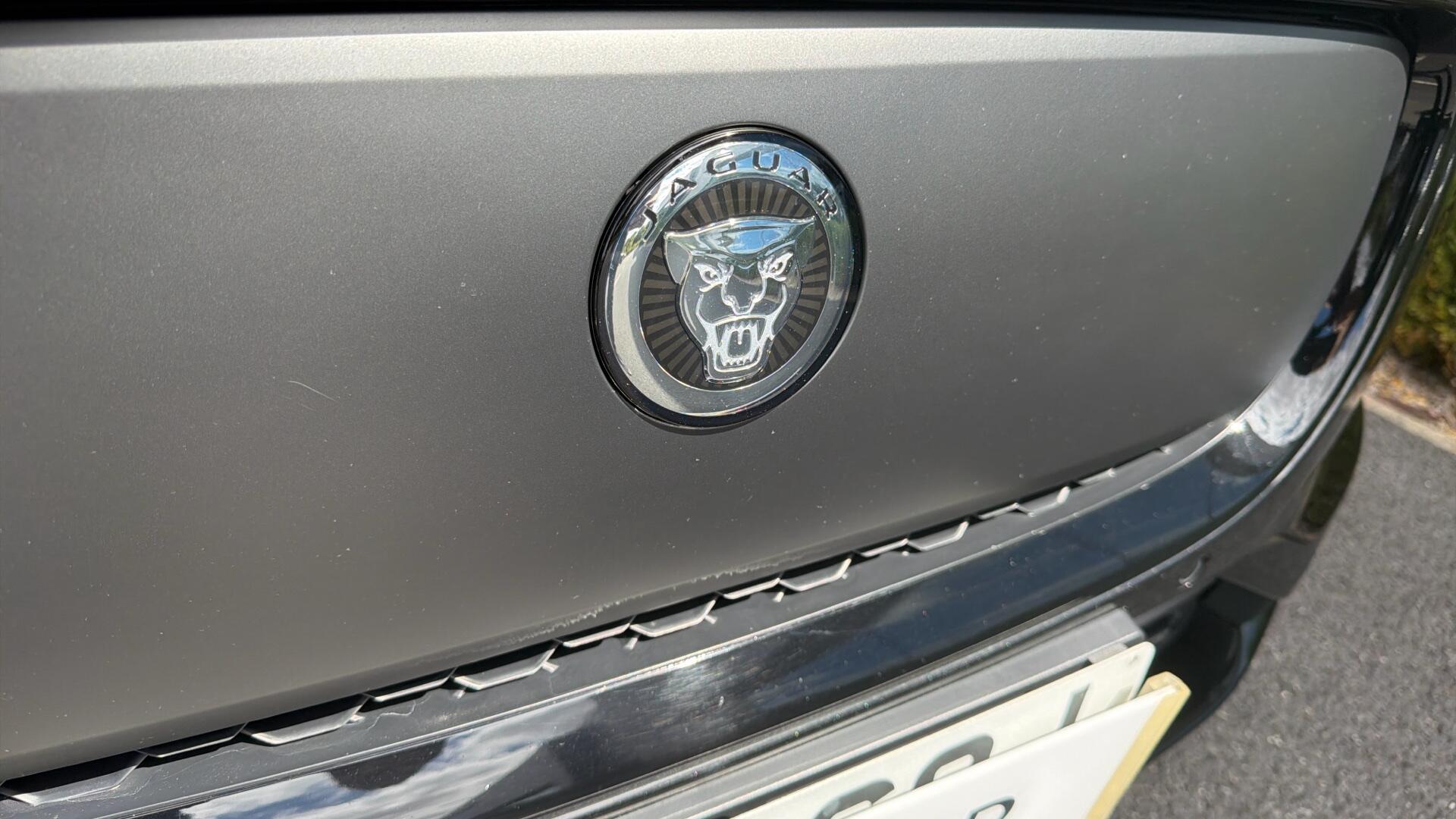 Jaguar I-Pace view 26