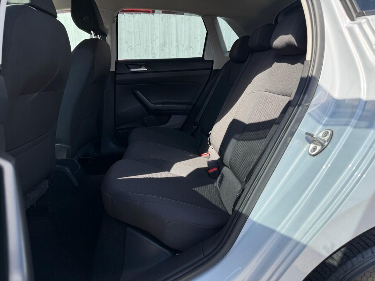 Volkswagen Polo view 29