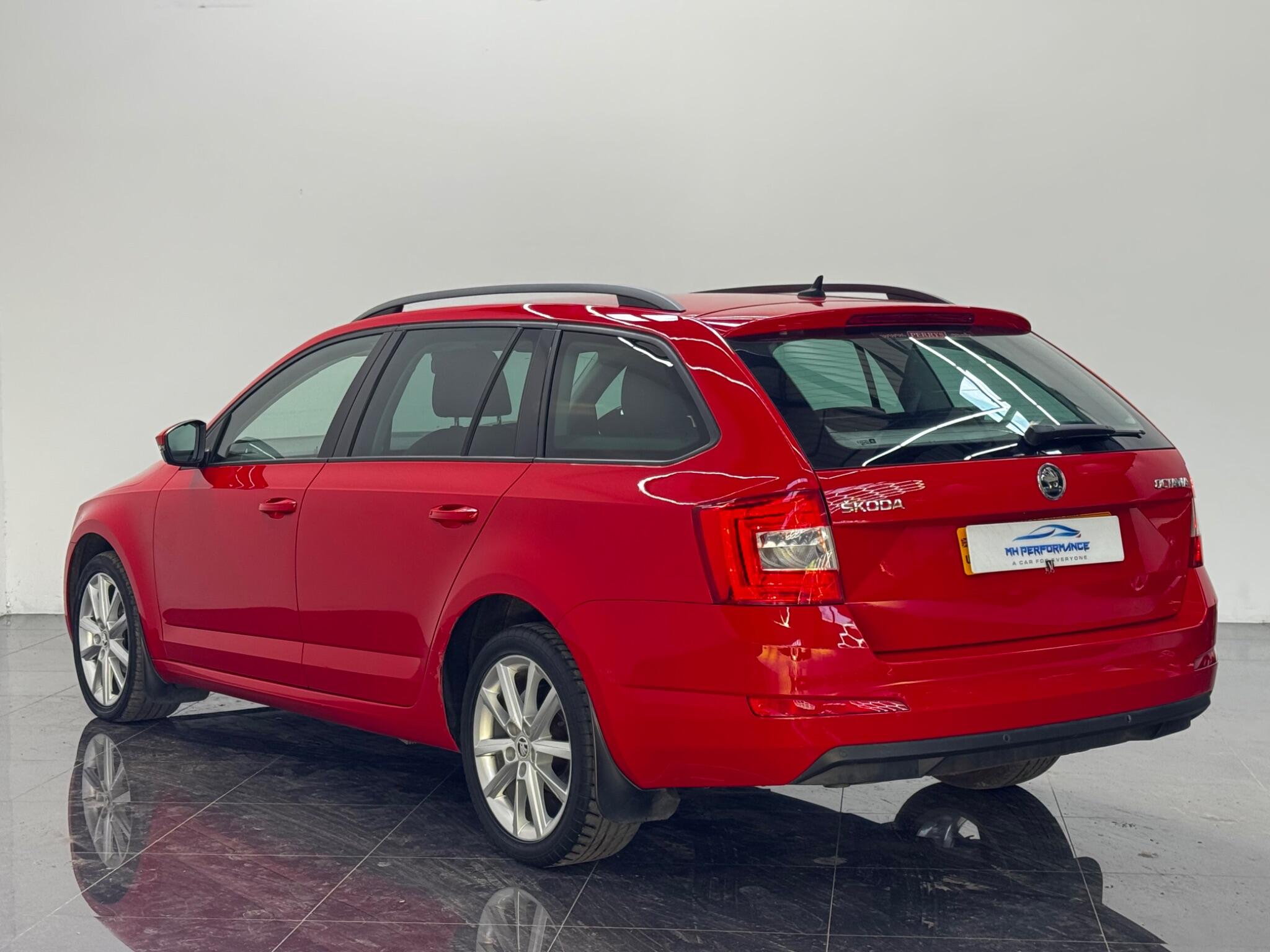 Skoda Octavia view 7
