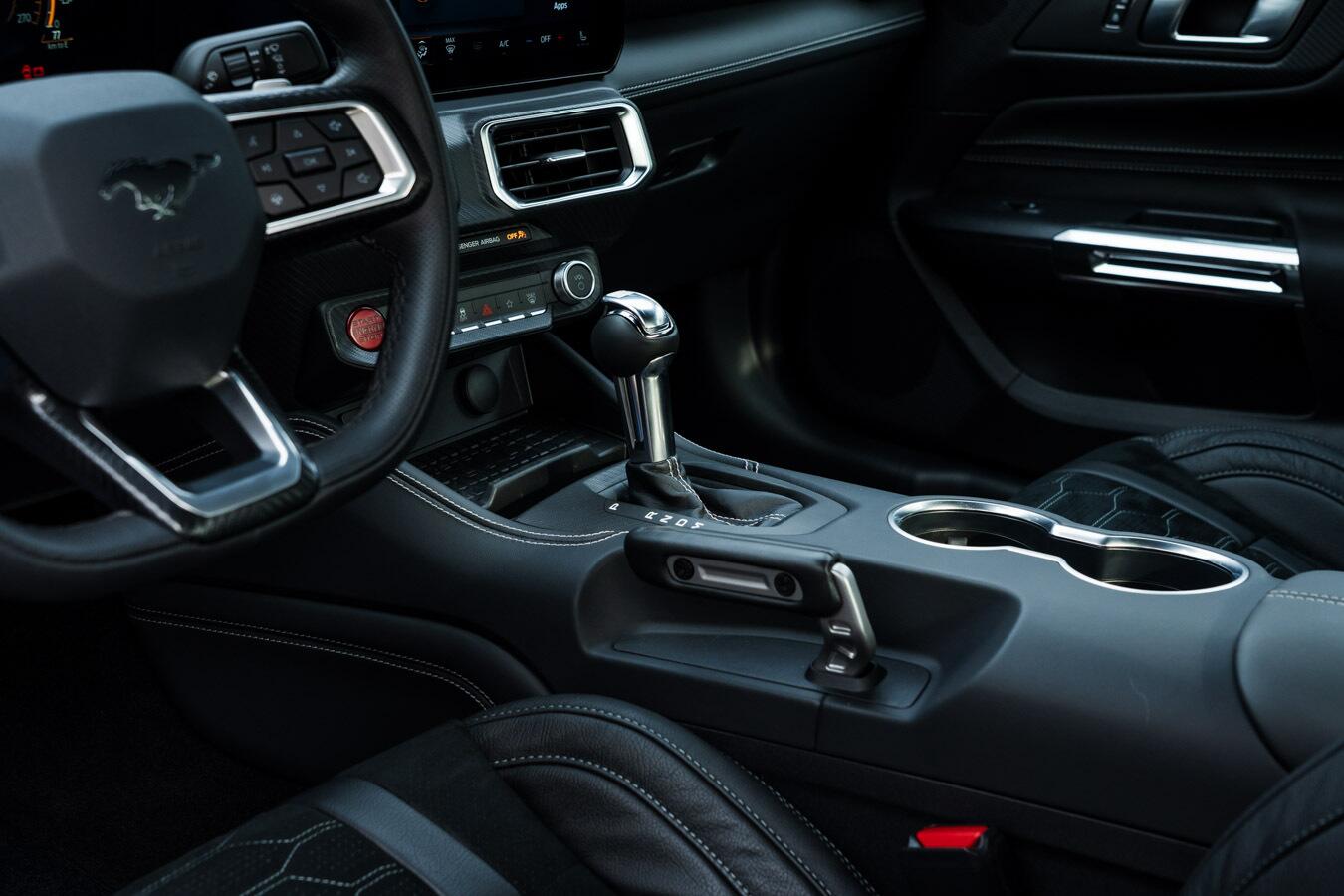Ford Mustang view 38