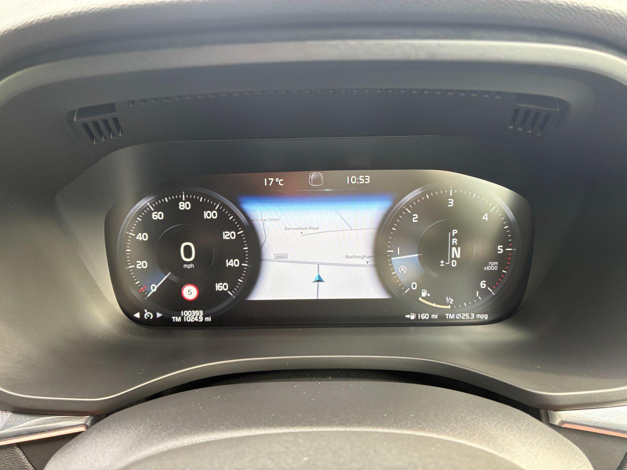 Volvo XC60 view 20