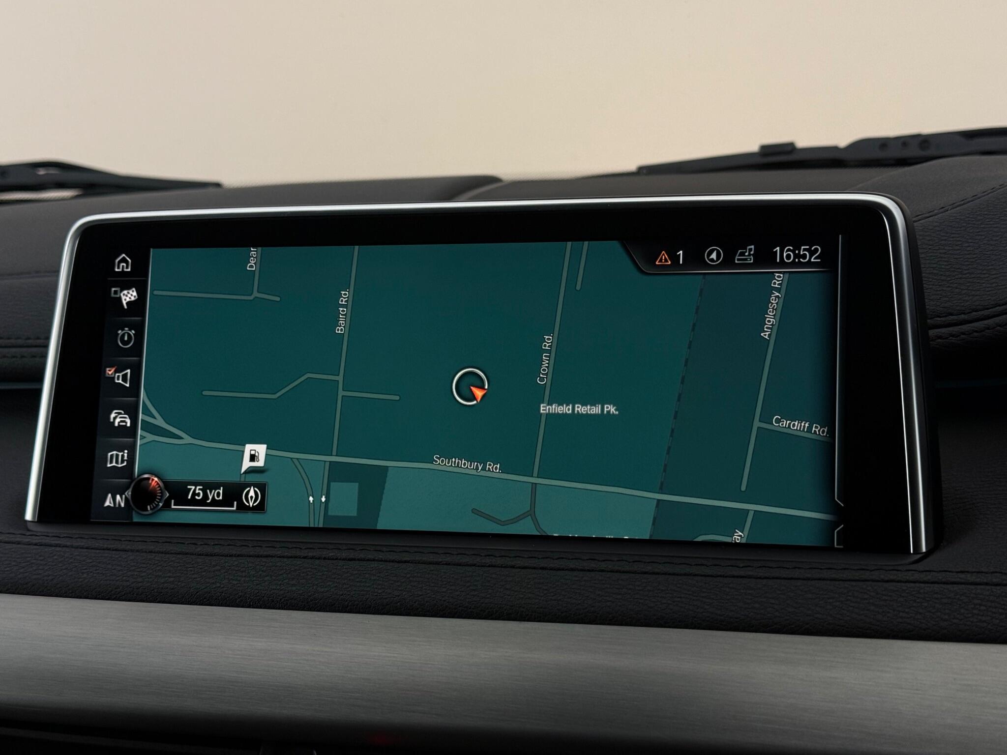 BMW X6 view 31