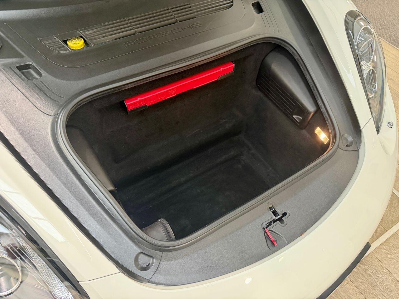 Porsche Boxster view 36