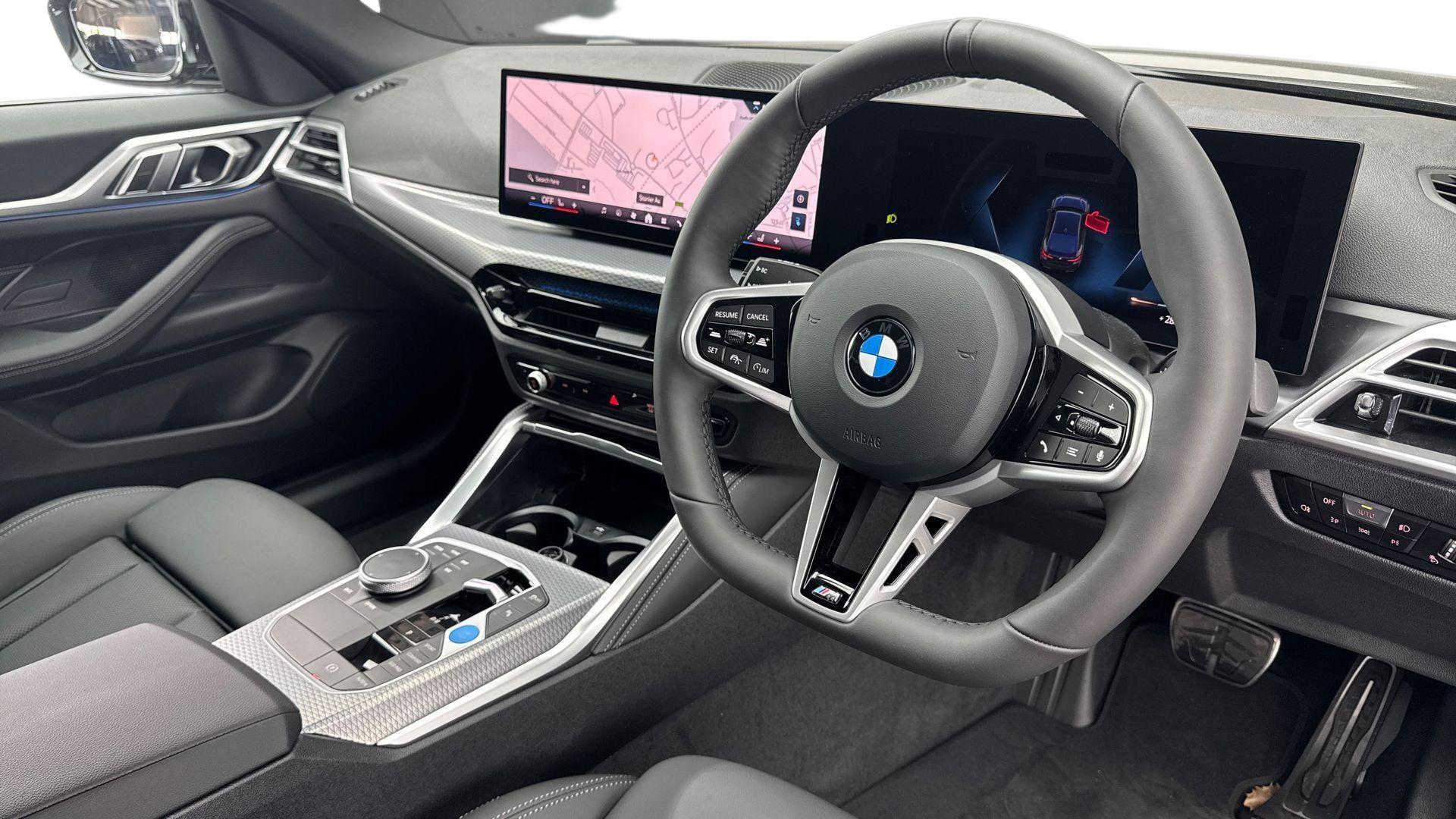BMW i4 view 6