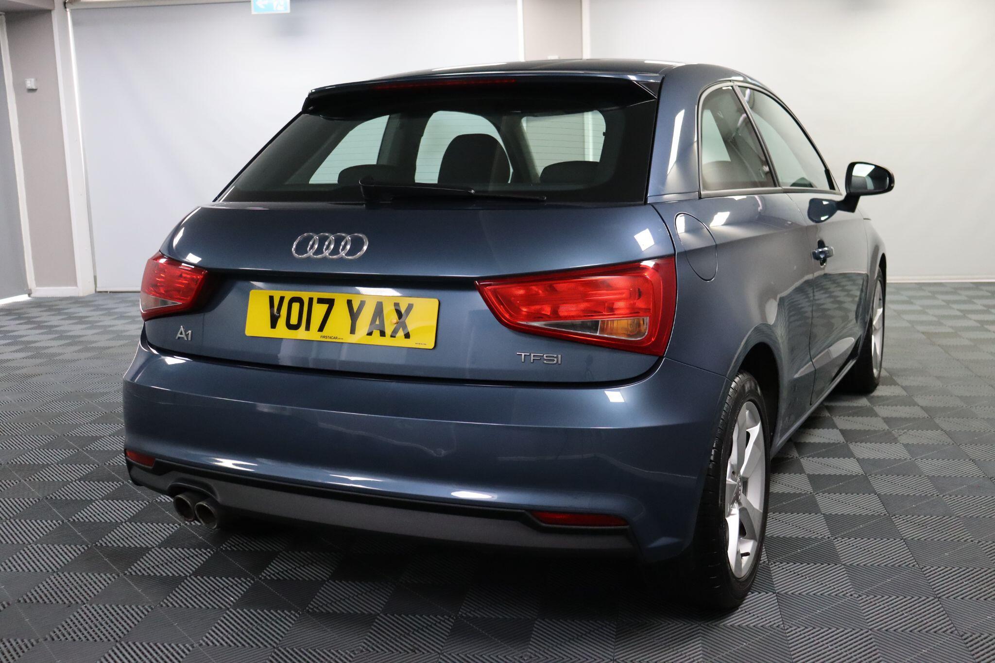 Audi A1 view 23