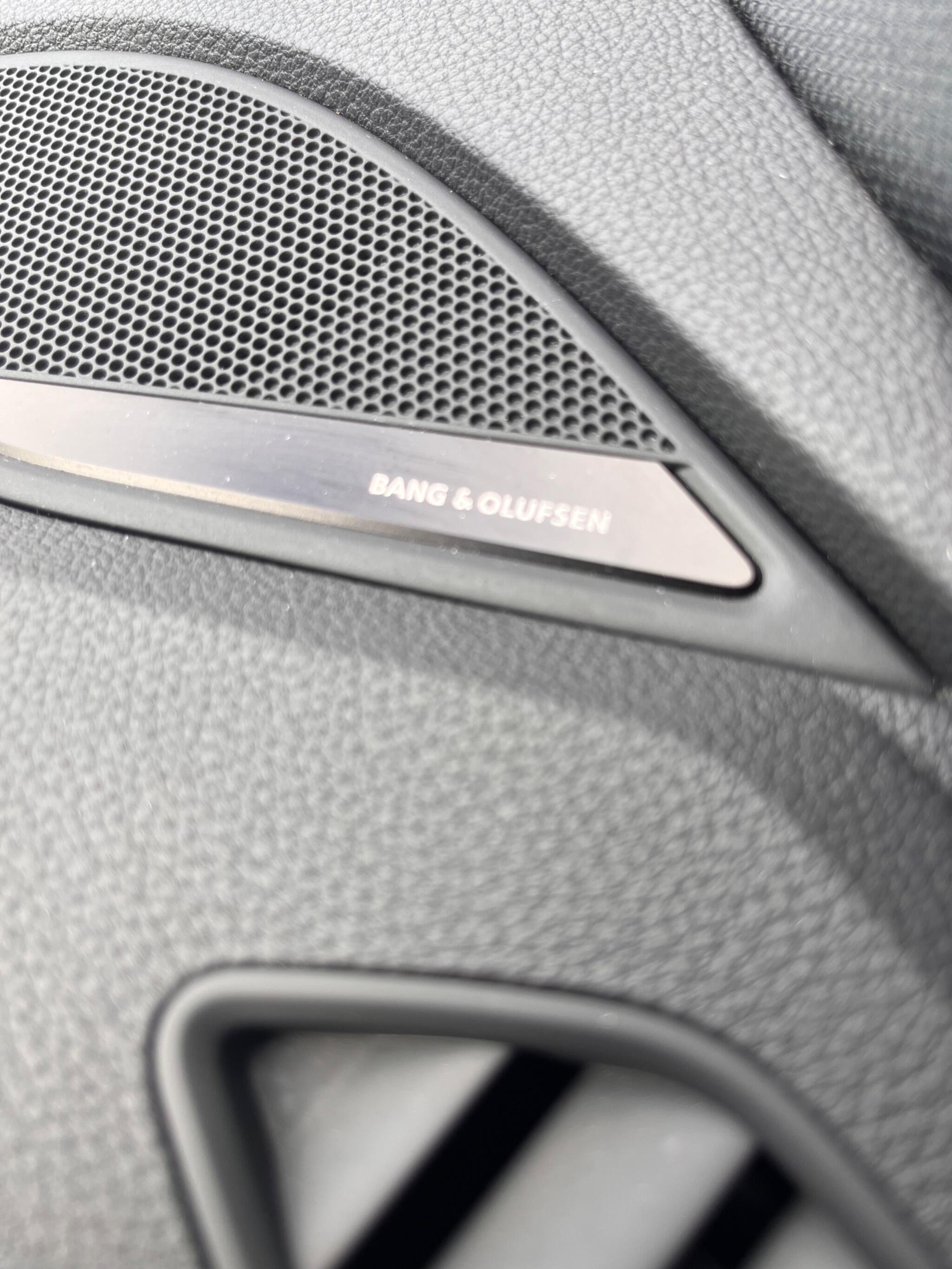 Audi S4 view 40