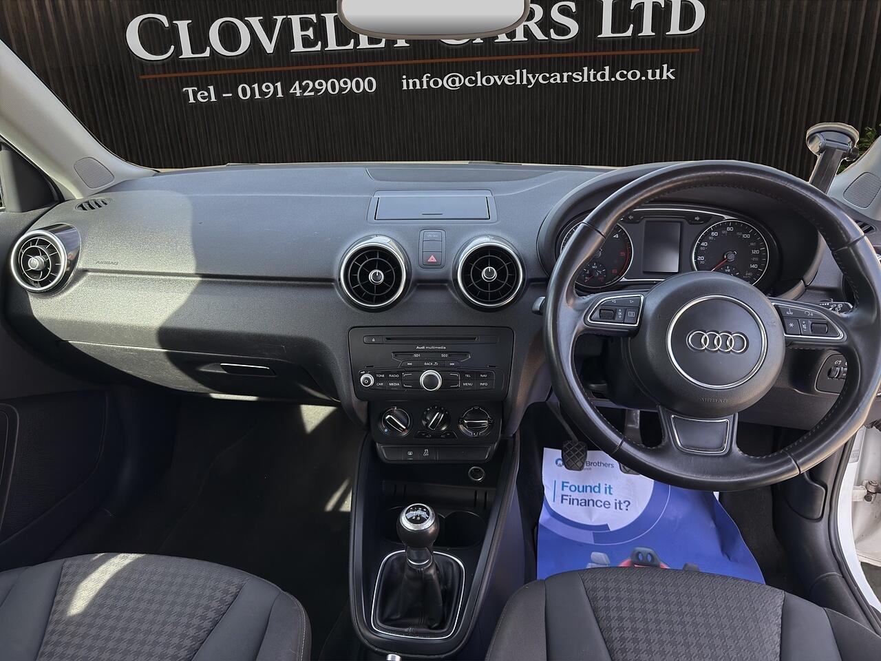 Audi A1 view 5