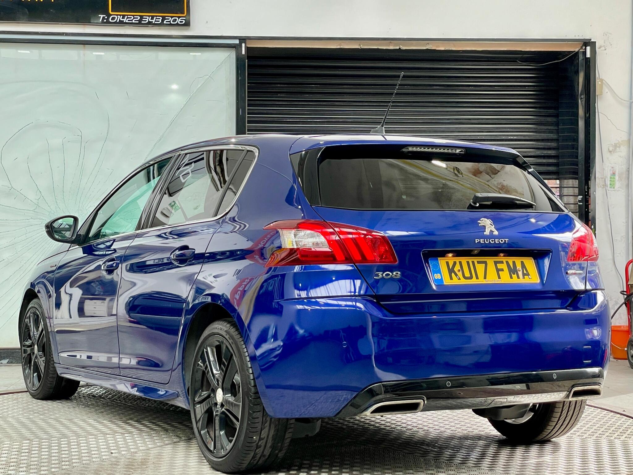 Peugeot 308 view 5