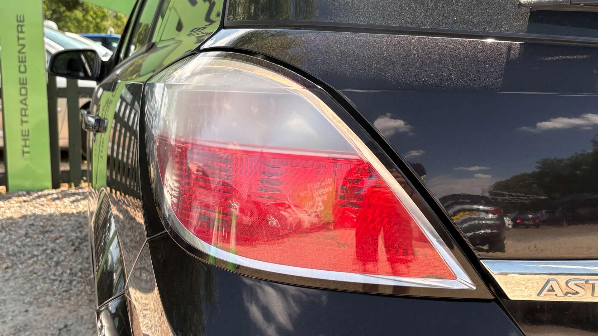 Vauxhall Astra view 35