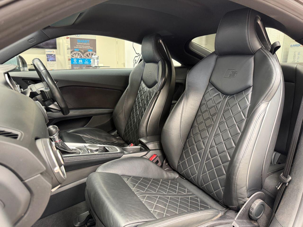 Audi TTS view 16