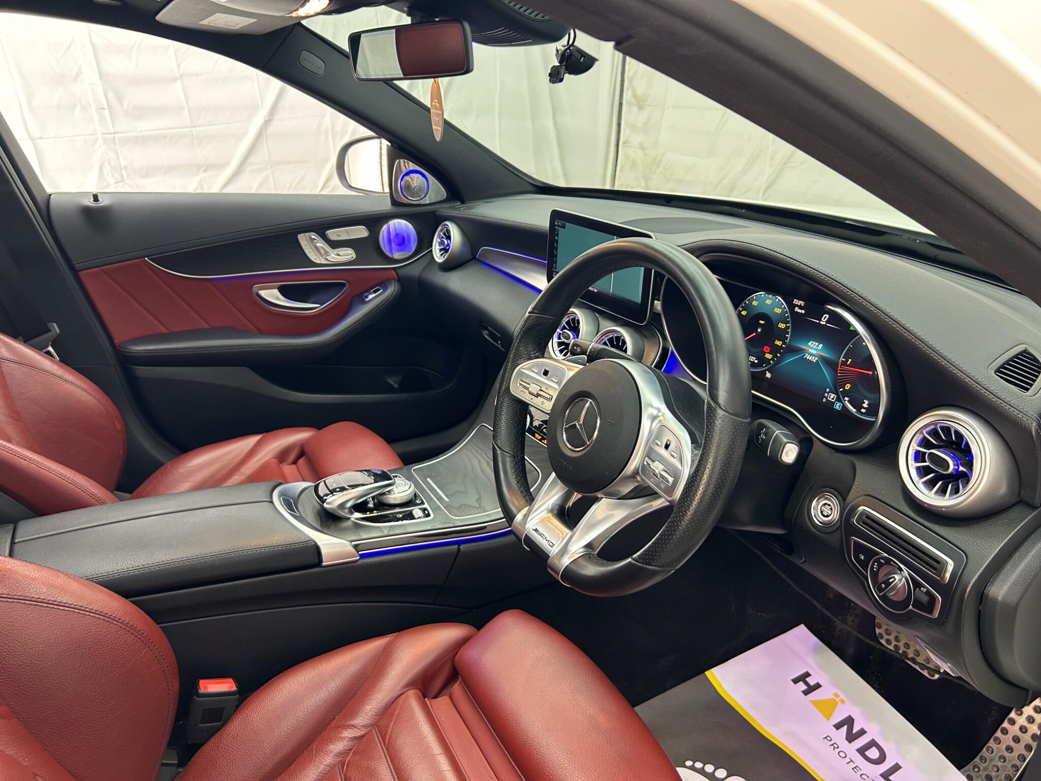 Mercedes-Benz C-Class view 13