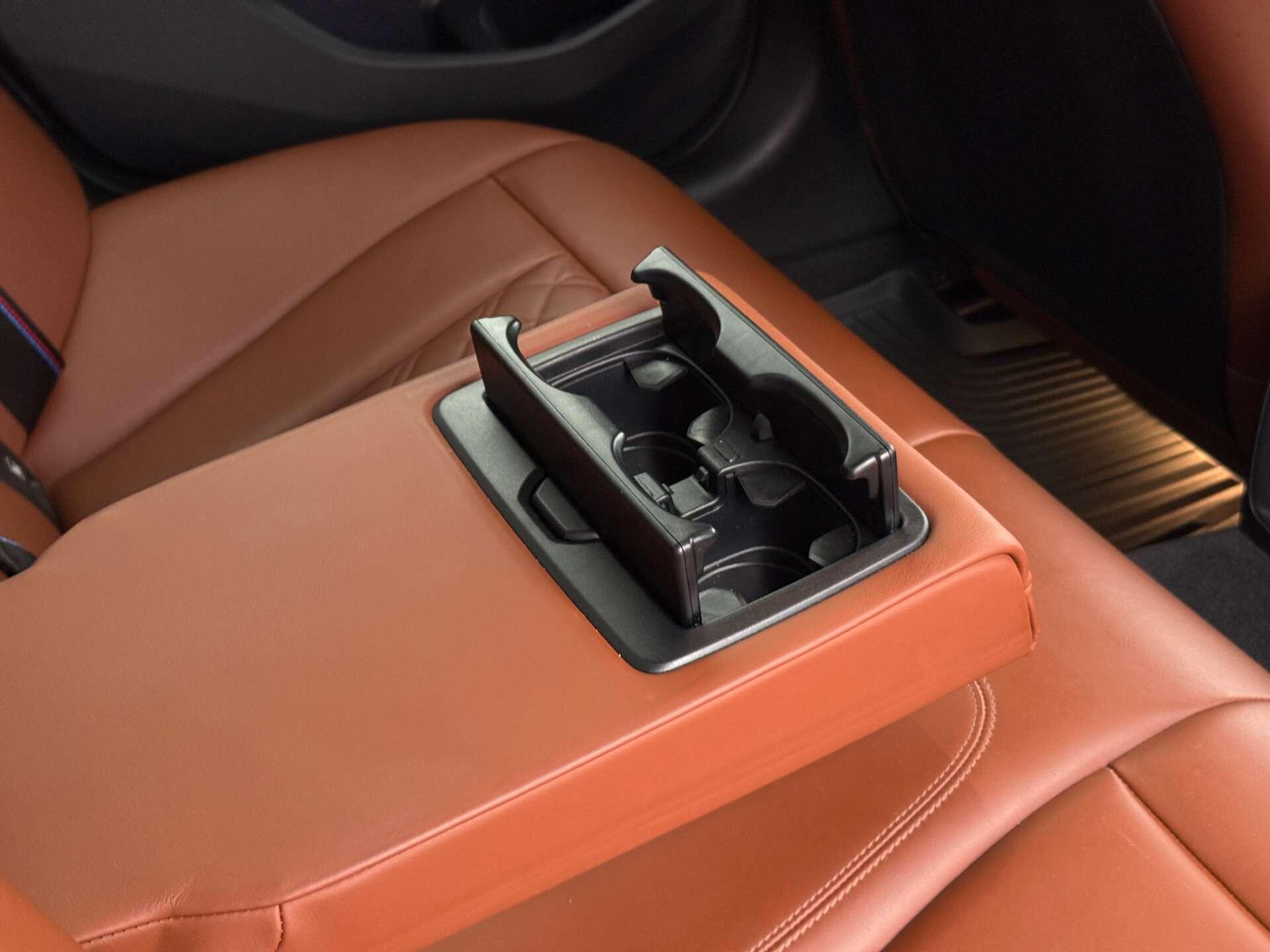 BMW 3 Series view 42