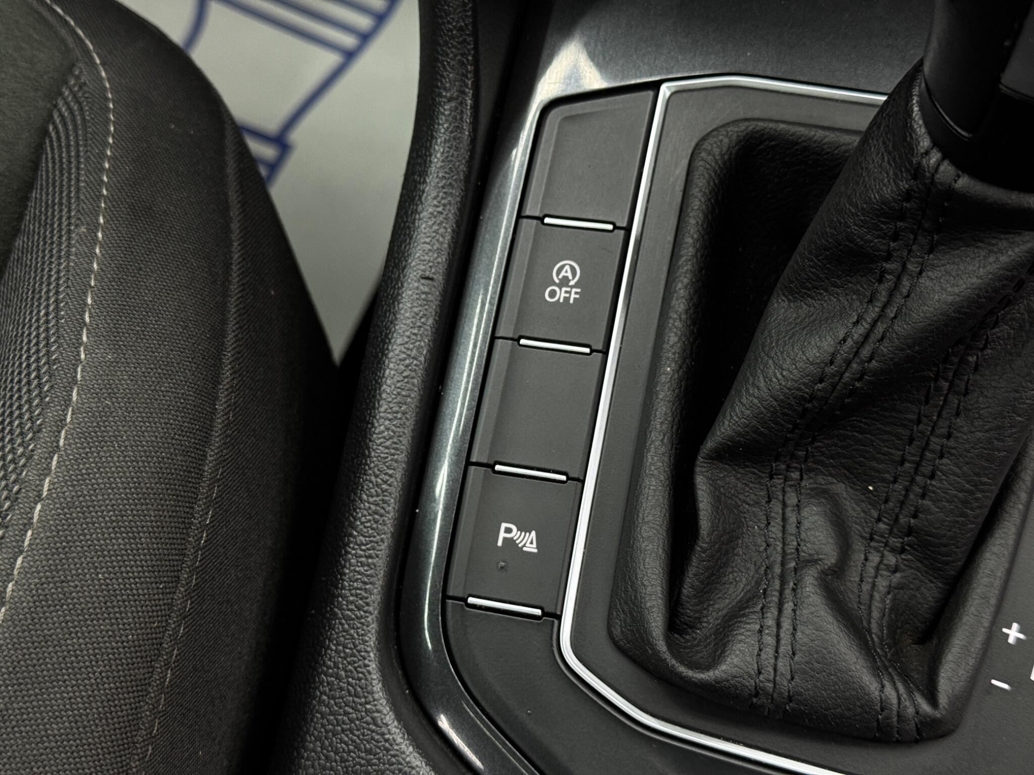 Volkswagen Tiguan view 28