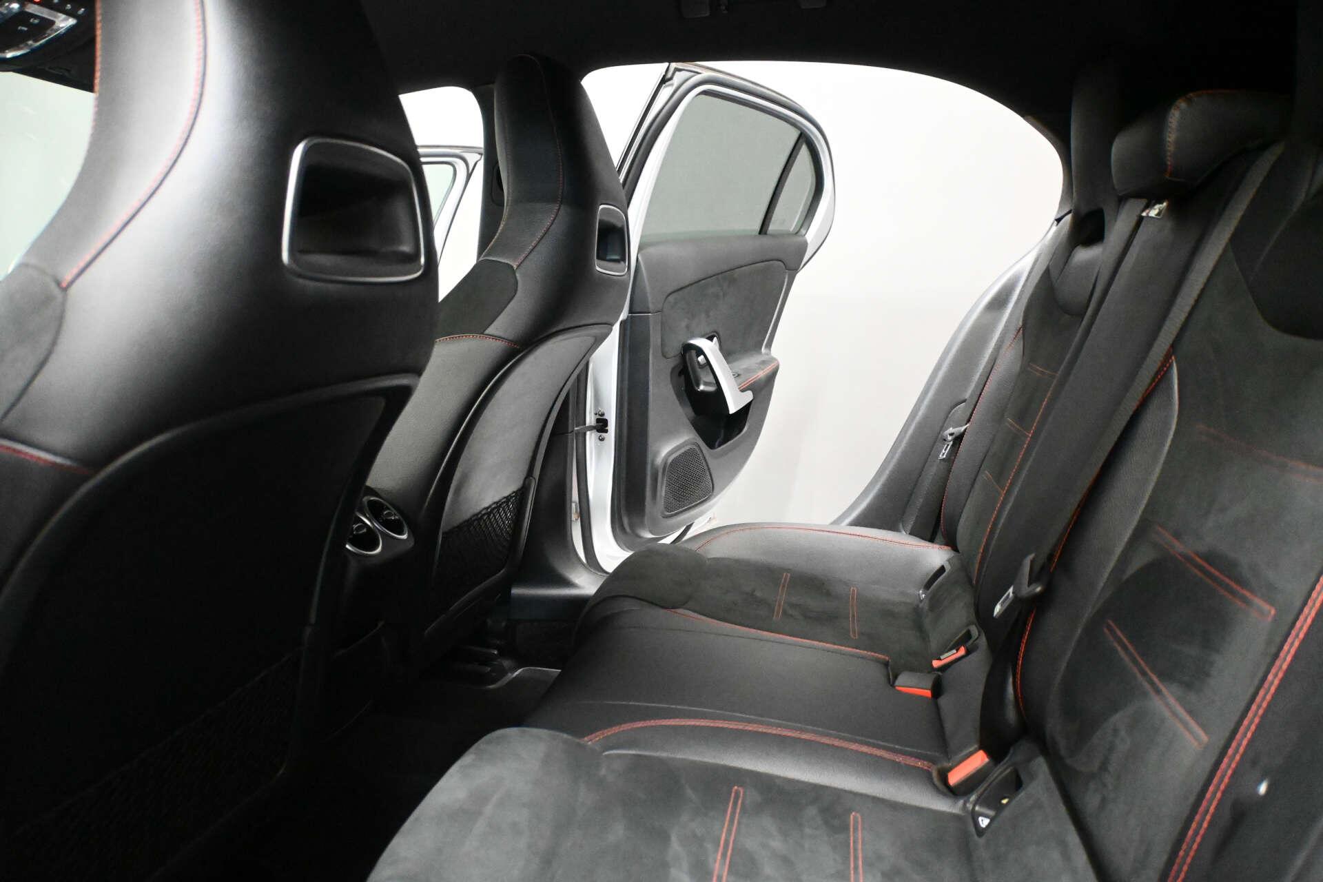 Mercedes-Benz A-Class view 25