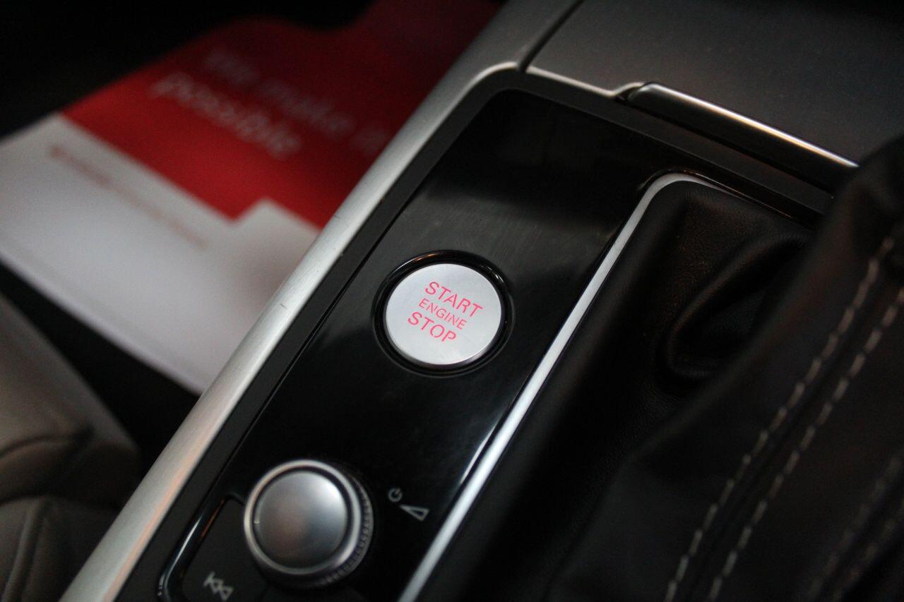 Audi A6 view 43