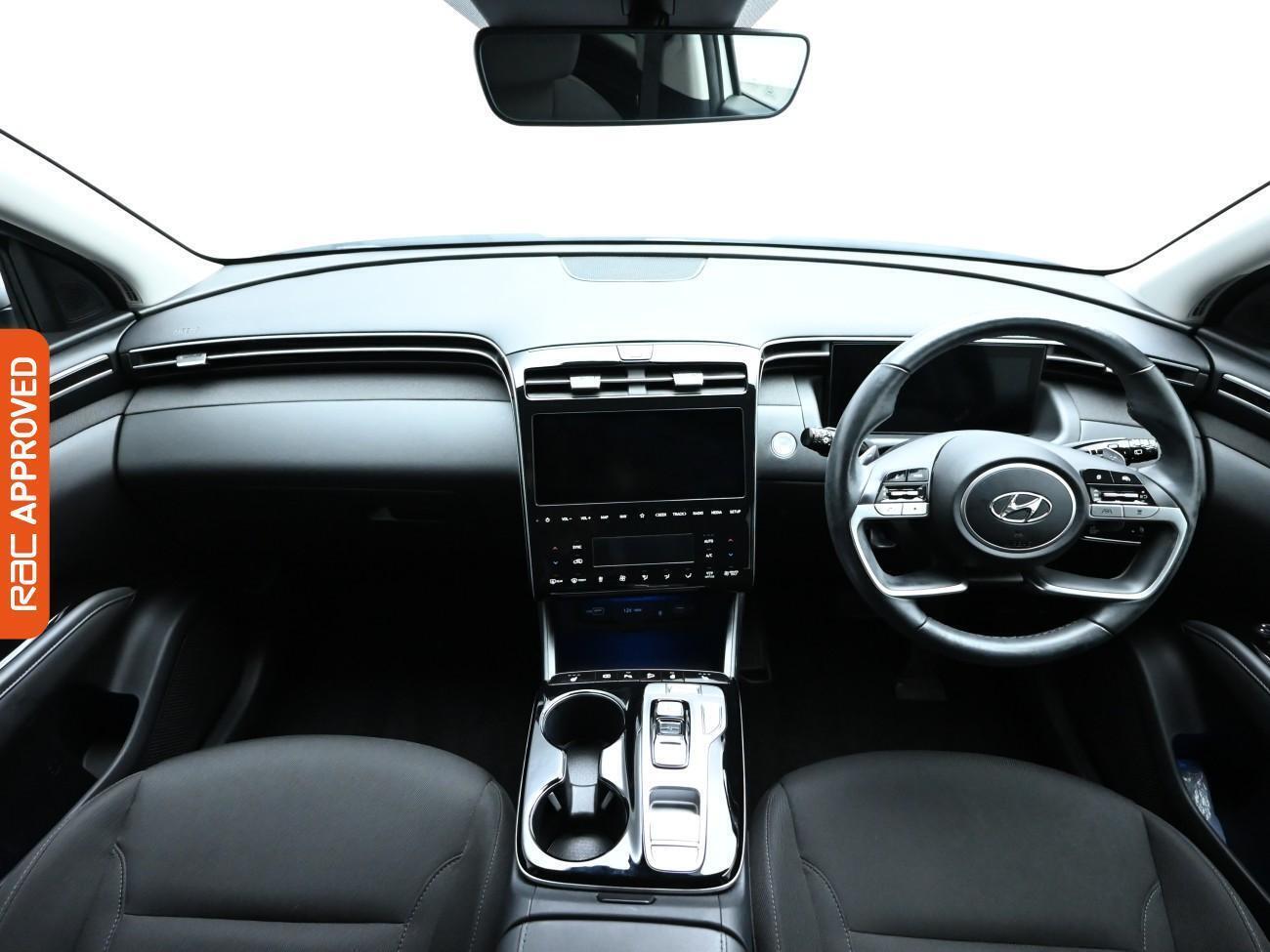 Hyundai Tucson view 2
