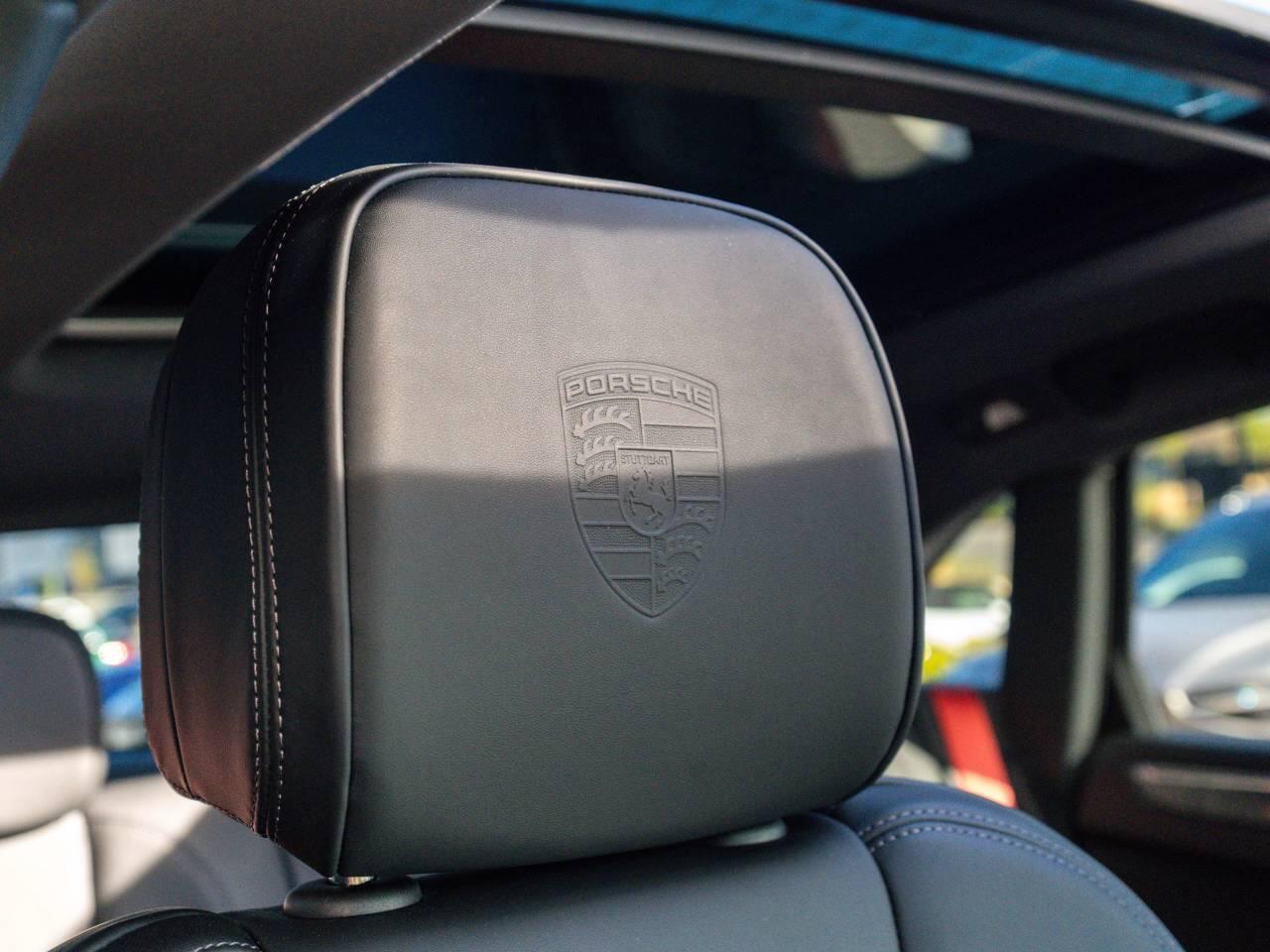 Porsche Macan view 62