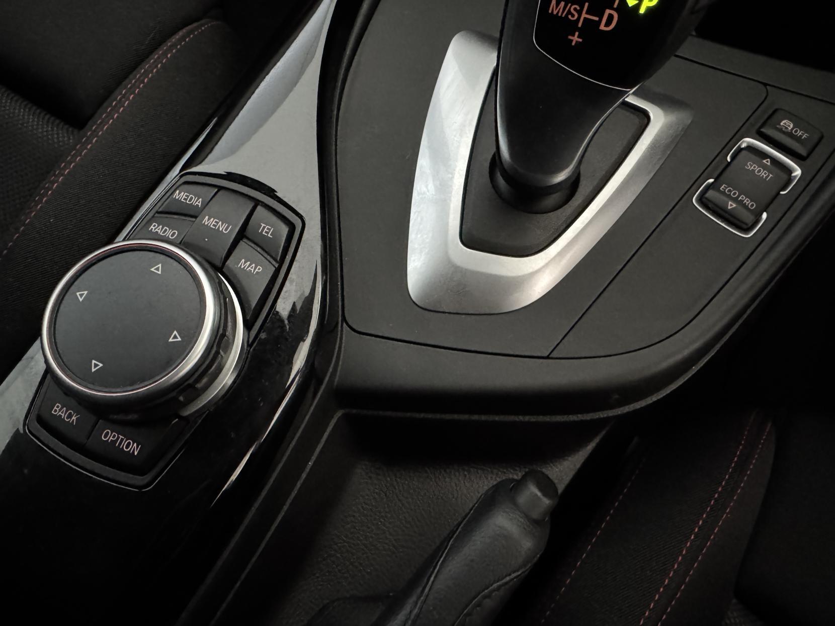 BMW 1 Series view 64