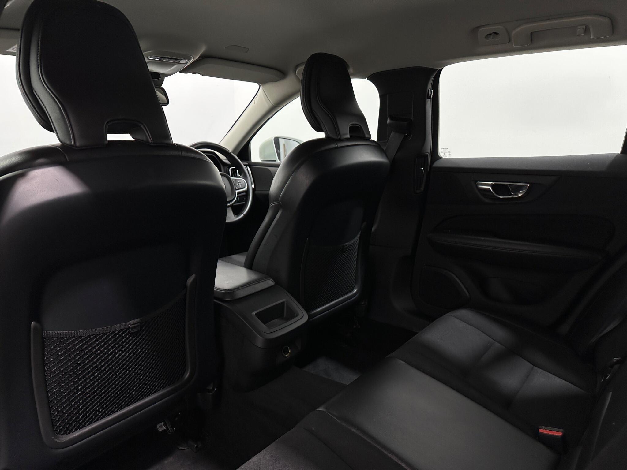 Volvo V60 view 36