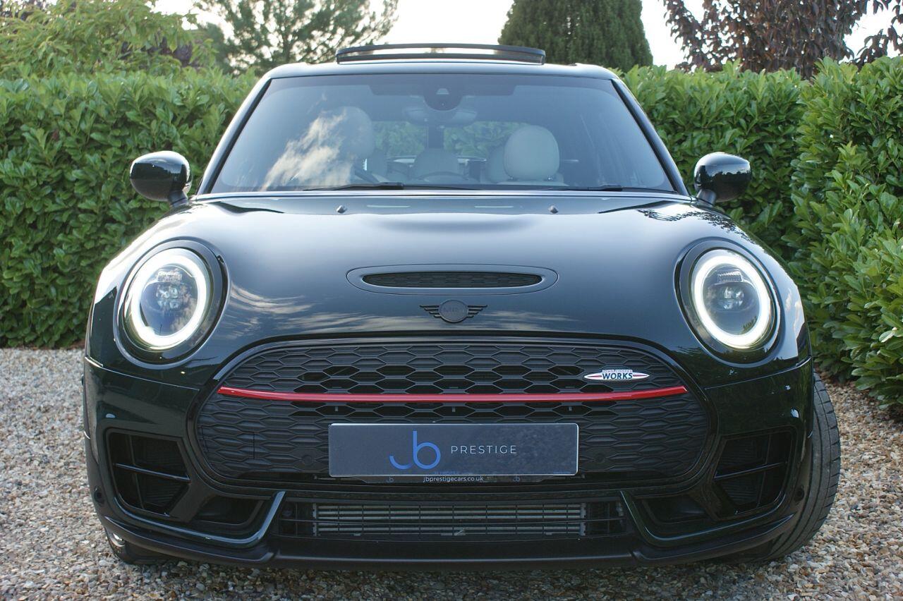 Mini Clubman view 5