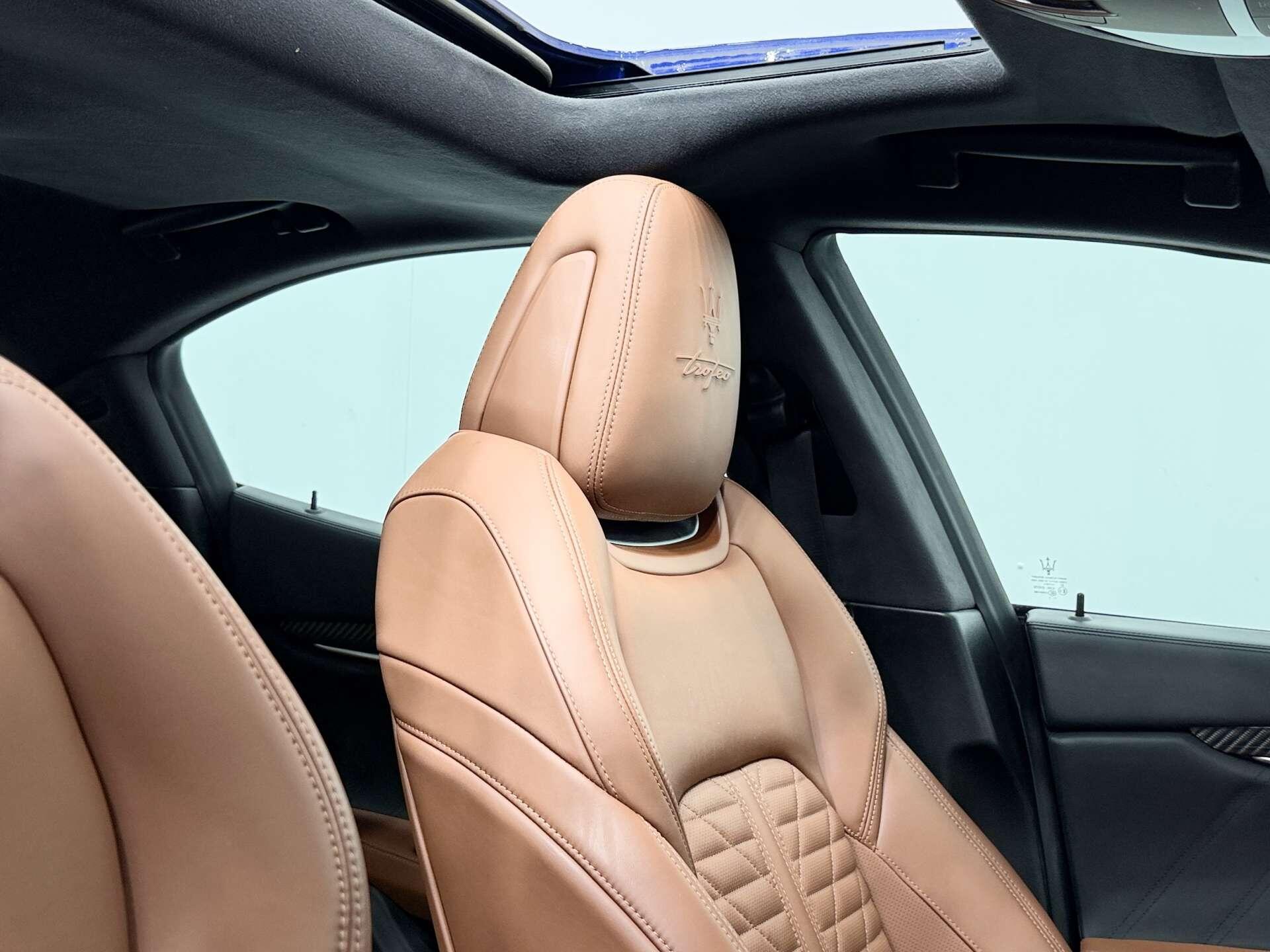 Maserati Ghibli view 41