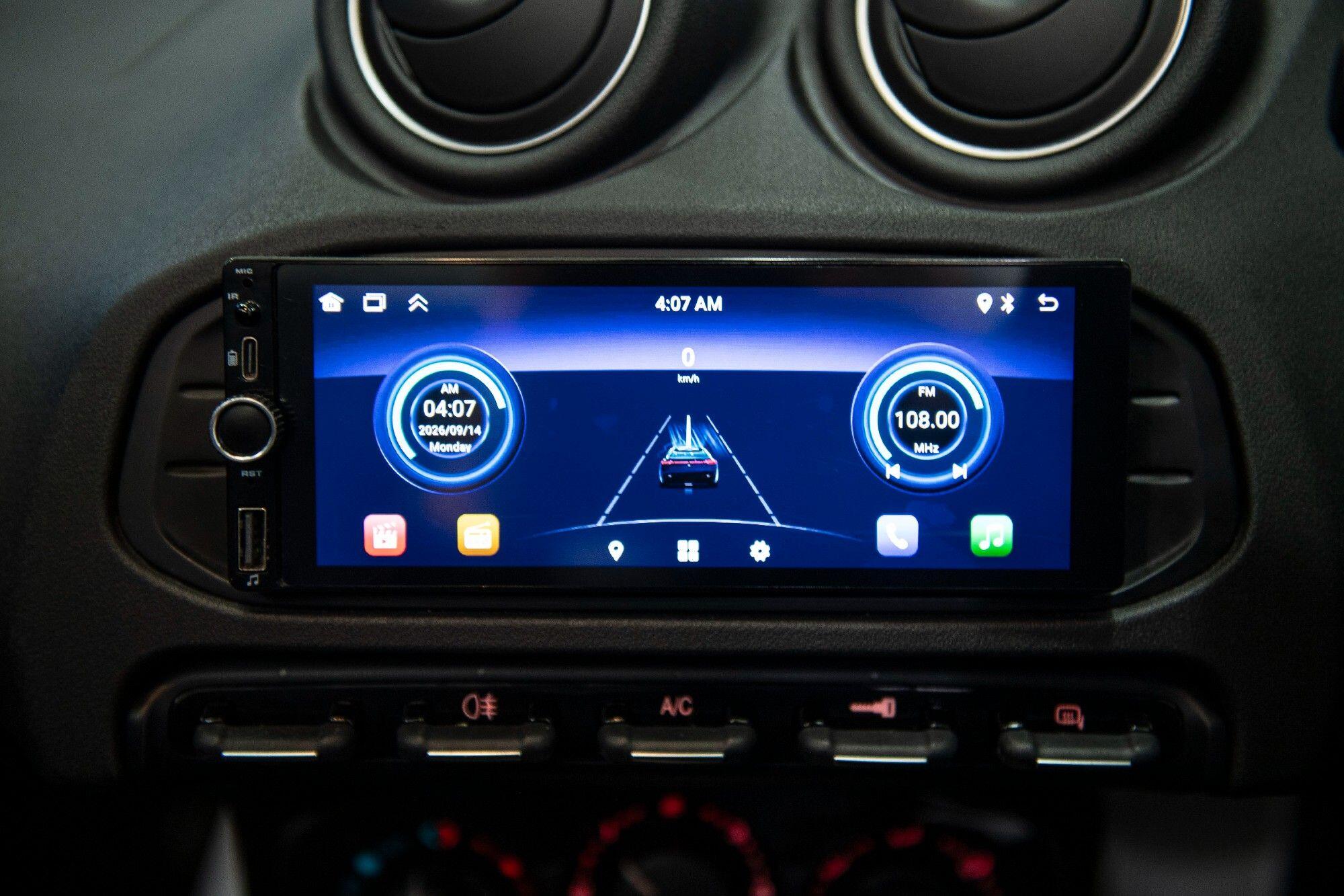 Alfa Romeo 4C view 19