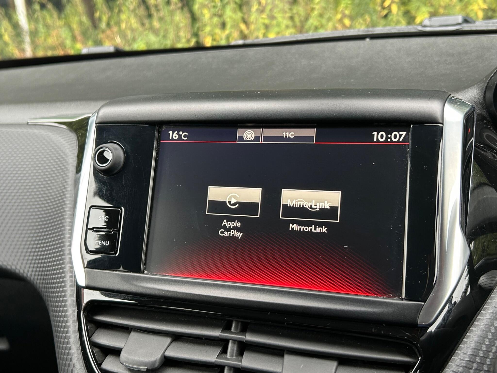 Peugeot 208 view 28