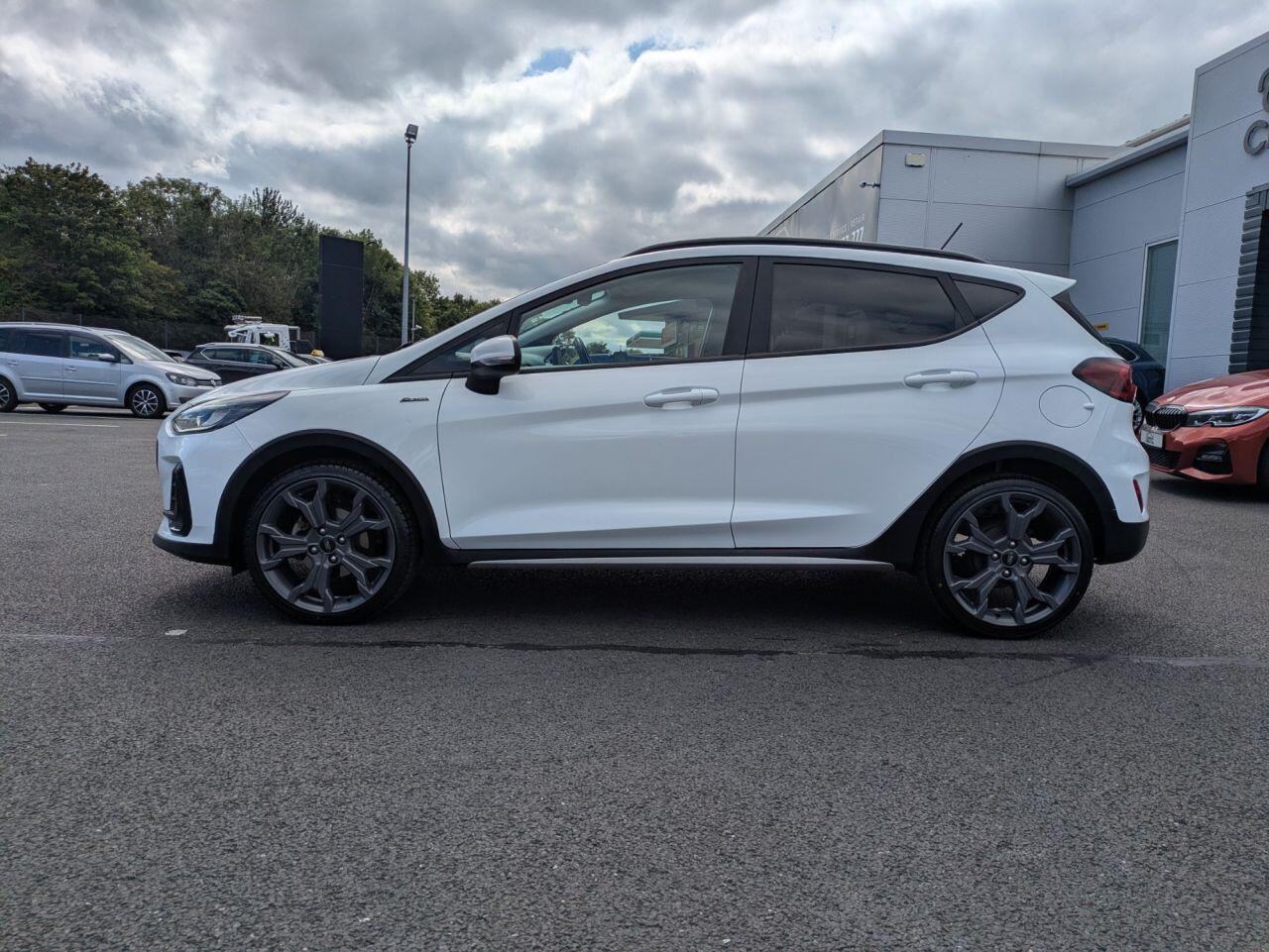 Ford Fiesta view 3