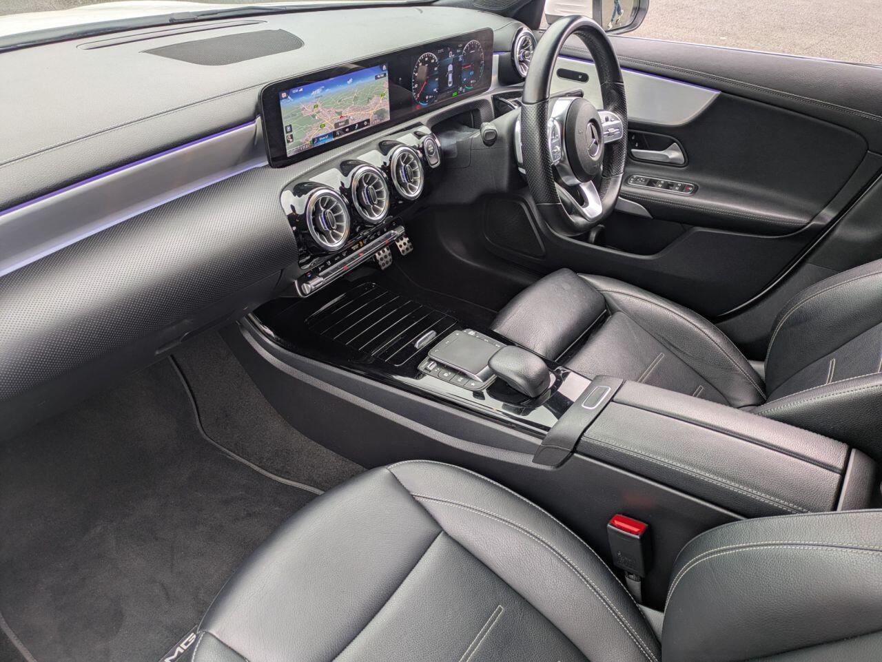Mercedes-Benz Cla view 7