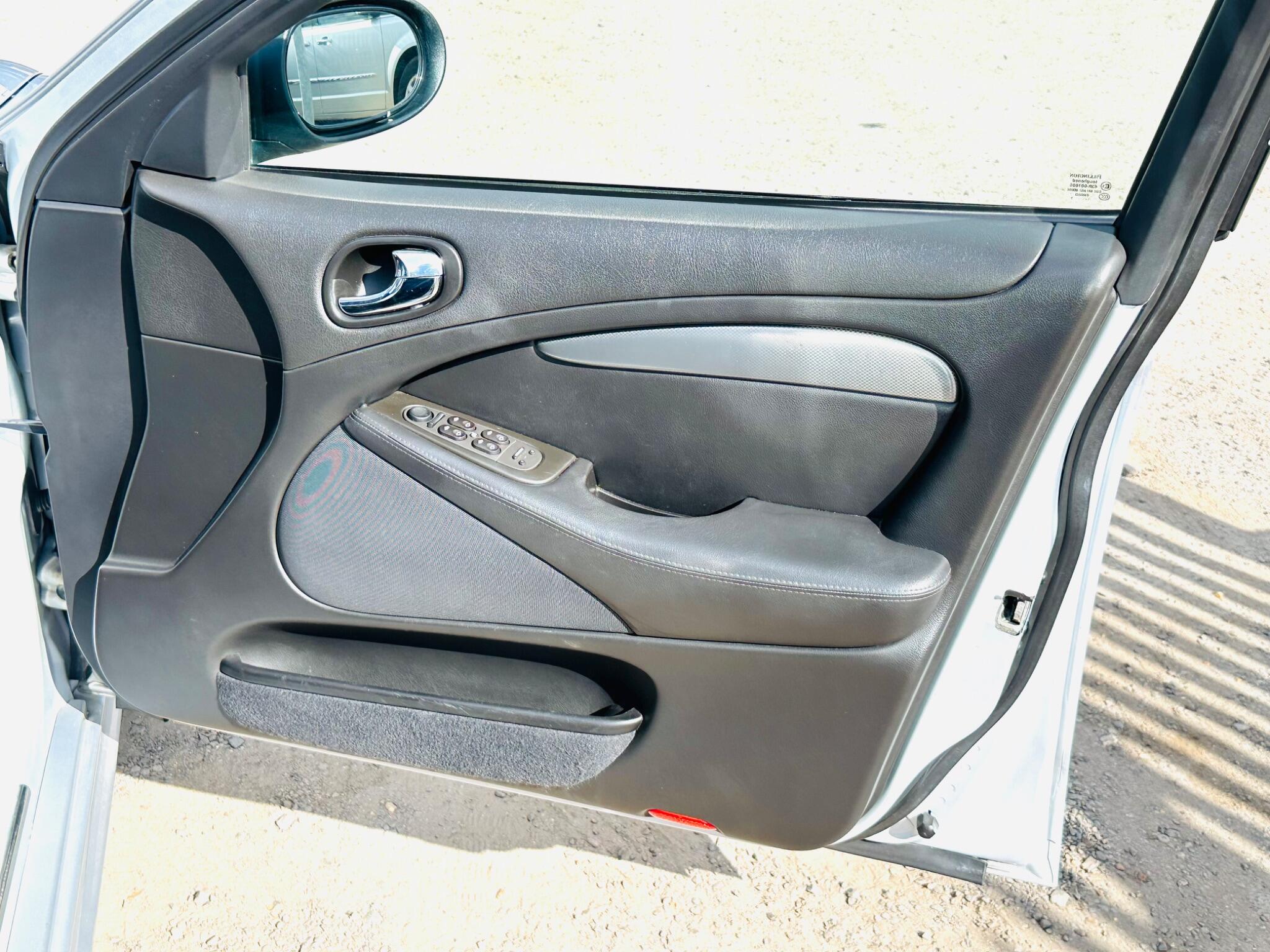 Jaguar S-Type view 22