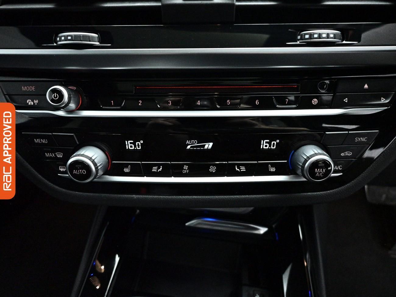 BMW X3 view 19